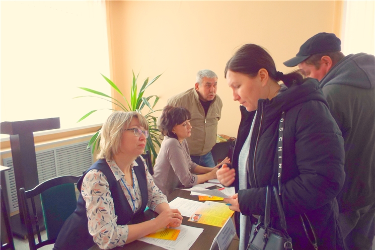 В столичном центре занятости населения прошла информационная встреча с гражданами, желающими заключить социальный контракт